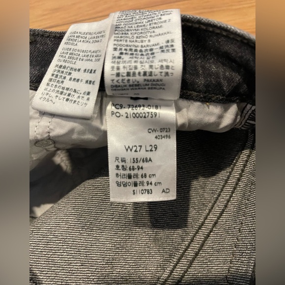 Levi's Ribcage High-Rise Straight Soda spring black Jeans sz 27 and 27 long - Picture 12 of 12